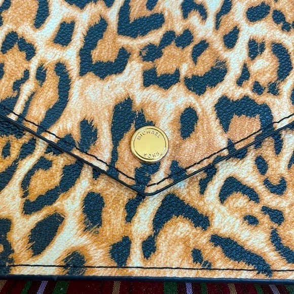 Brand New Michael Kors Black Animal Leopard Print Belt Bag Fanny Pack - Picture 4 of 15